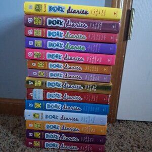 Dork Diaries (1-14)